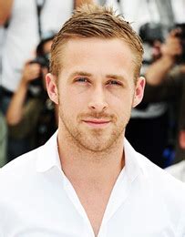 Ryan Gosling Body Measurements Height Weight Shoe Size Vital。